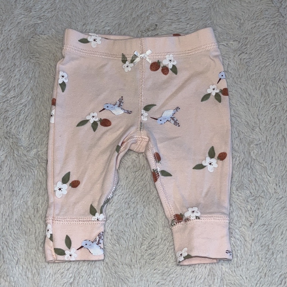 (3 for $10) carters humming bird pants
